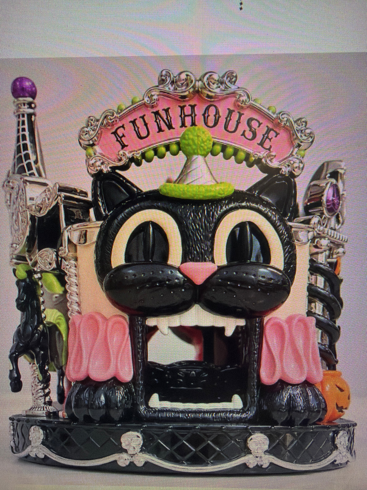 Prize draw to win Bath & Body Works 2026 Halloween Haunted Circus Candle Glow in Dark Holder with candle of choice from stock