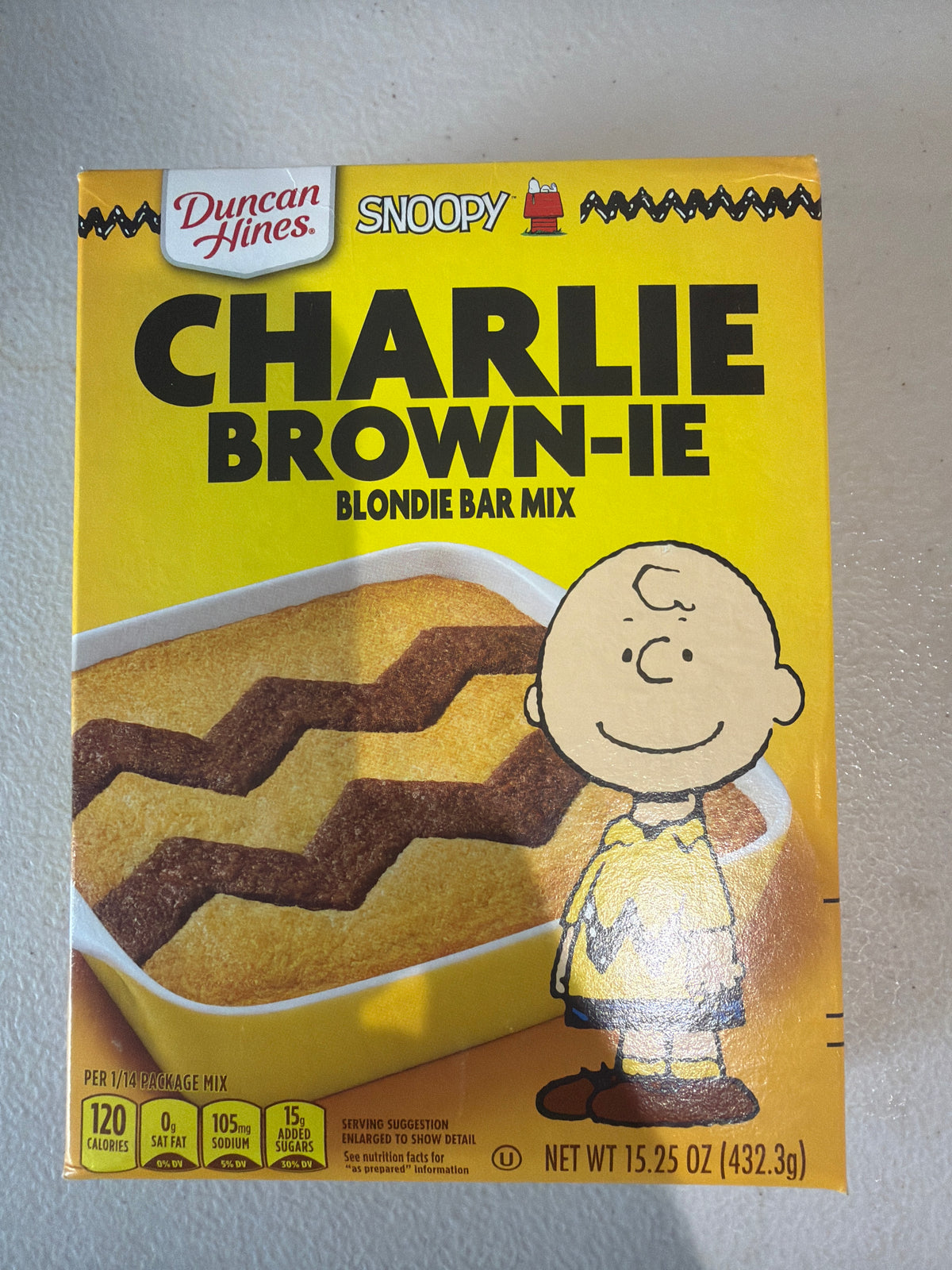 Snoopy Peanuts Charlie Brown Blonde Bar Mix by Duncan Hines