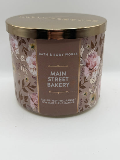 BBW 3 Wick Candles