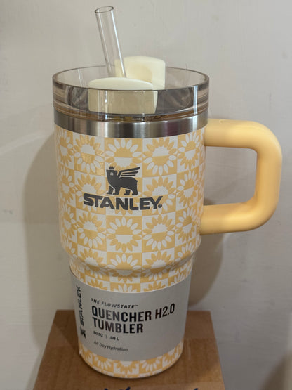 Stanley Quencher H2.O FlowState™ Tumbler with Handle 20 OZ